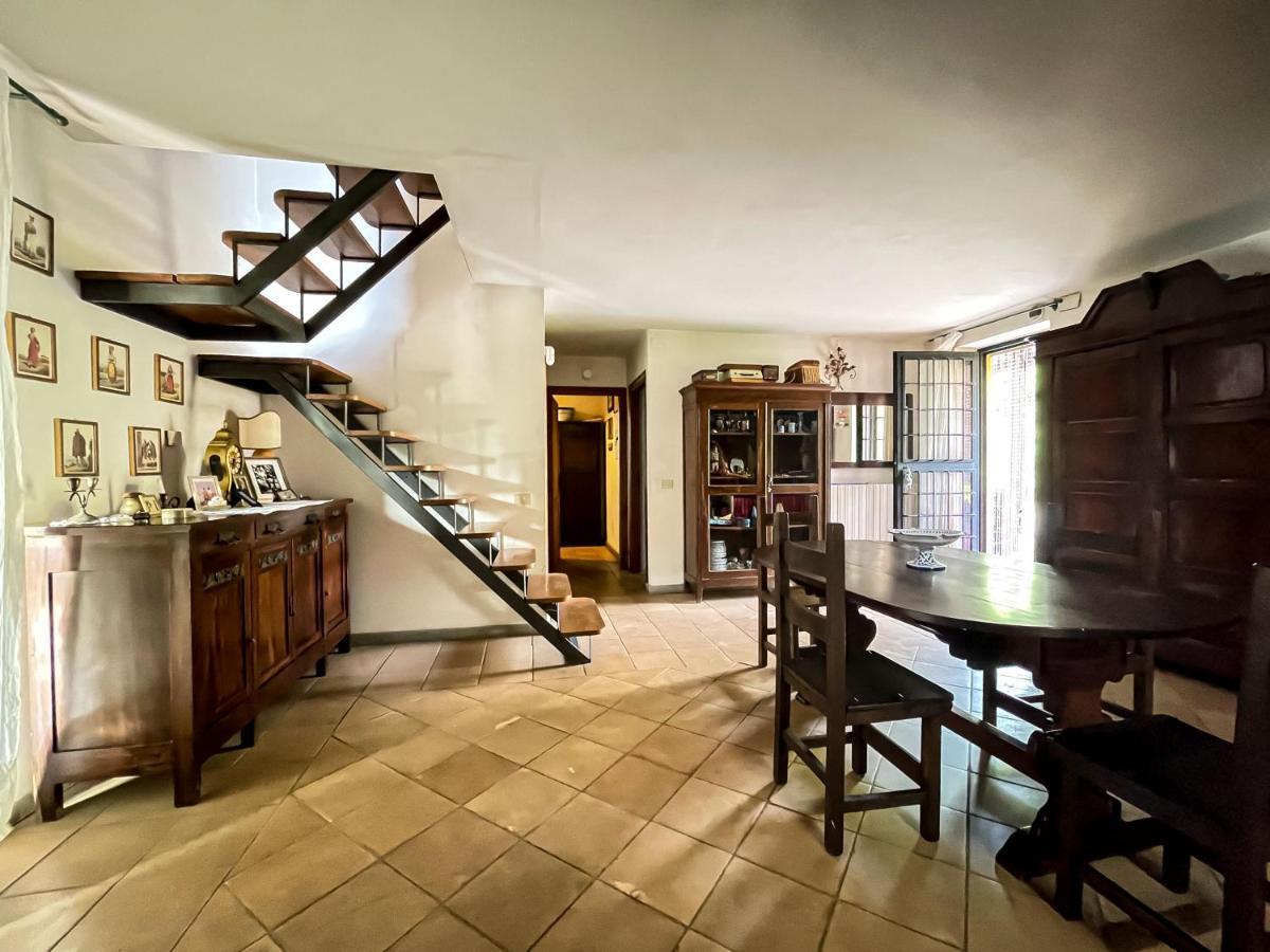 Country House Tra Lago E Mare A Sud Di Roma Villa Campoleone Bagian luar foto